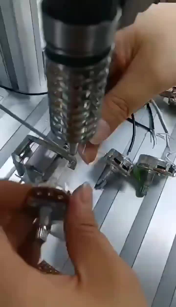 #硬聲創作季   電風扇換檔開關自動焊焬，哈哈哈