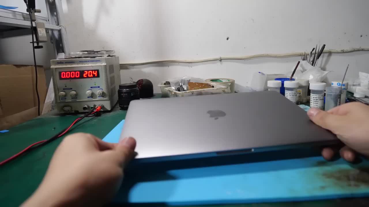 信心滿滿來撿漏這臺MacBook，沒想到被他啪啪打臉#硬聲創作季 