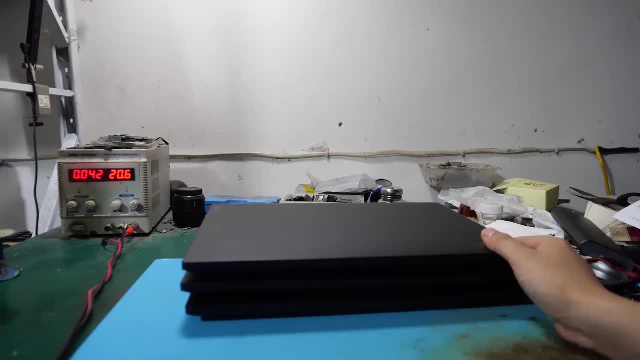 神豪操作！售價1萬7的筆記本一次買6臺，收到3小時就搞廢3臺！#硬聲創作季 