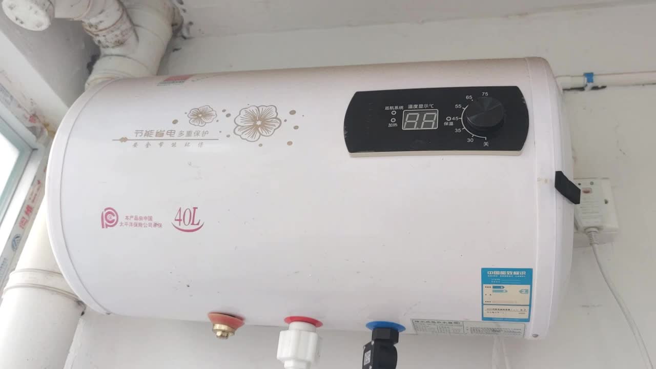 電熱水器不通電，第一次維修后才發(fā)現(xiàn)是個(gè)套中套，這得加錢啊#硬聲創(chuàng)作季 