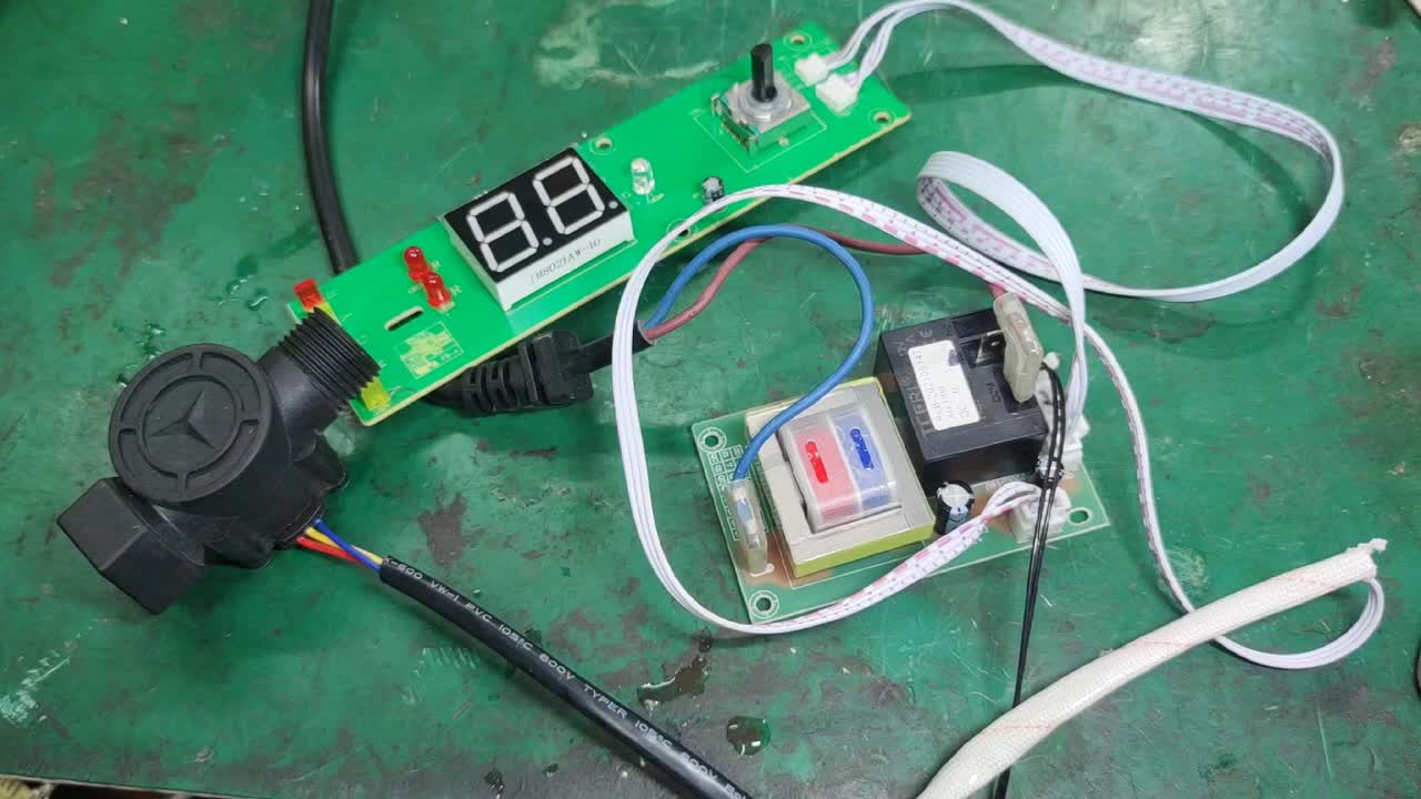 同行拿來一塊熱水器主板給我修查了半天，最后還是翻車了#硬聲創(chuàng)作季 