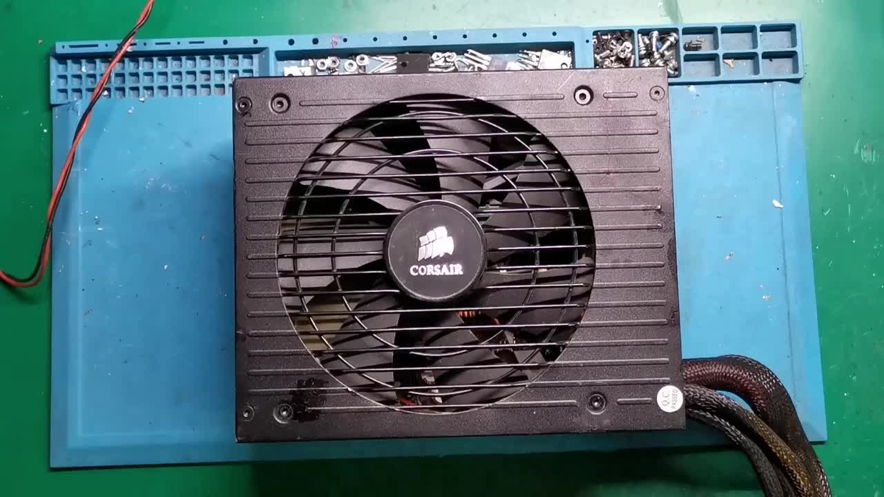 修小帆船1050w電腦電源，維修過程很順利，中途被電了一下#硬聲創作季 