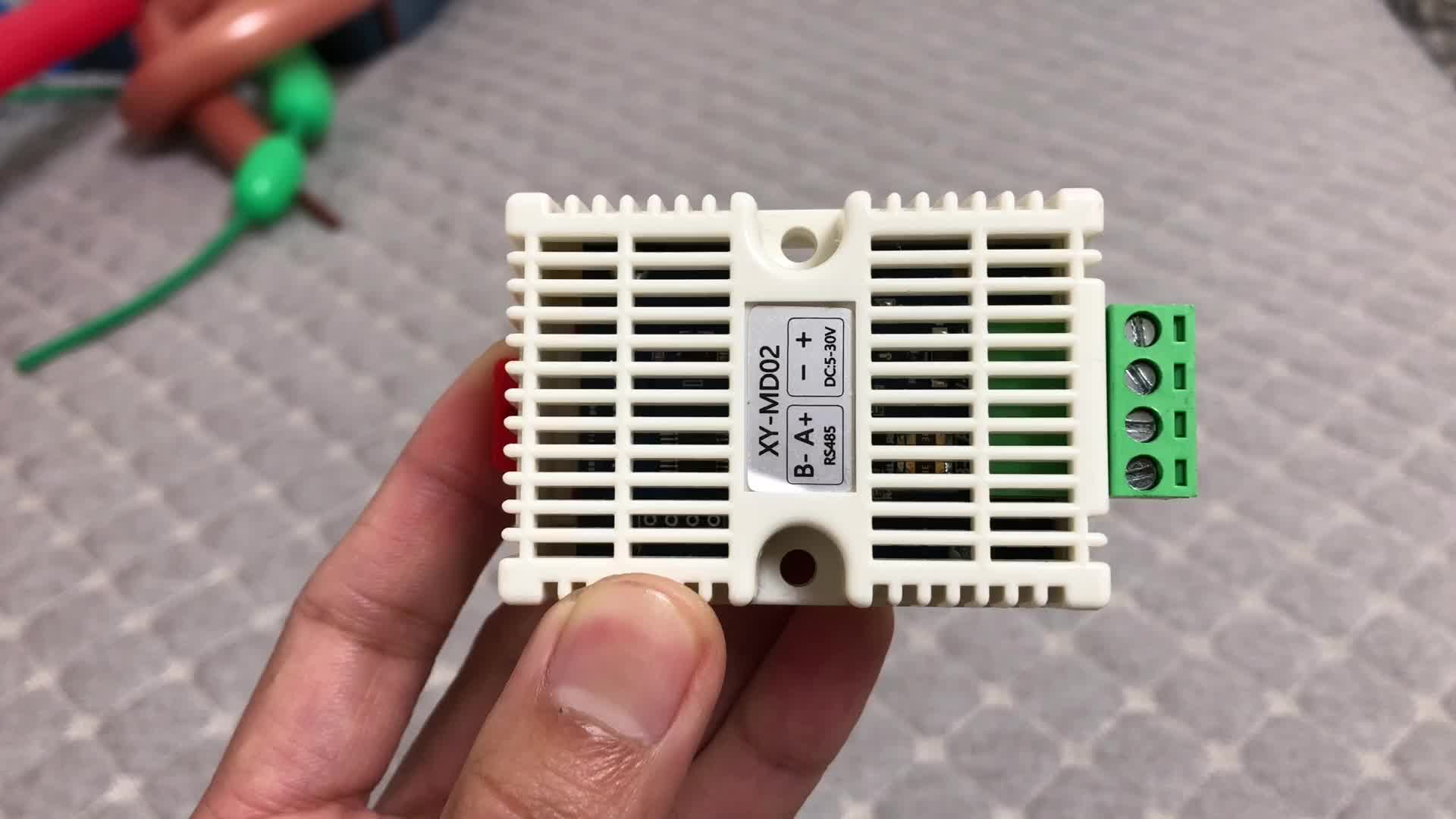 初學(xué)者適合使用RS485溫濕度模塊練習(xí)modbus通訊，不用投入太多