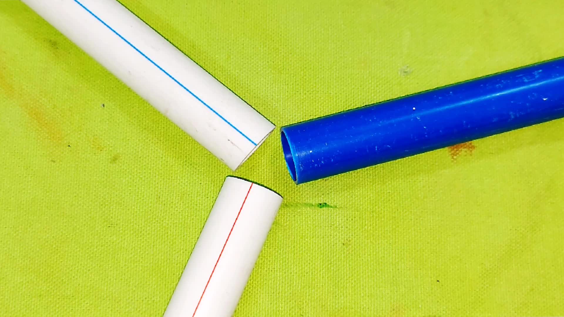 水管上畫一根線究竟有什么作用？不懂的人很多，內(nèi)行水電工太少了
