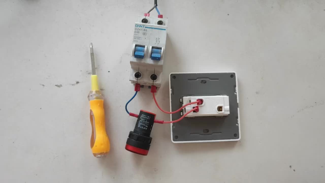 燈不亮的三種情況，俵哥一一給你演示，一根電筆就能查出故障