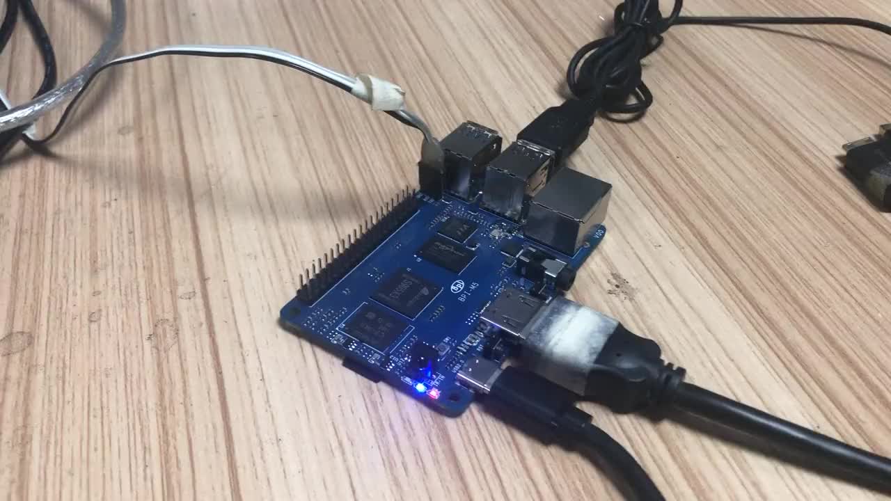 Banana Pi BPI-M5開源硬件開發(fā)板
armbian Linux系統(tǒng)演示