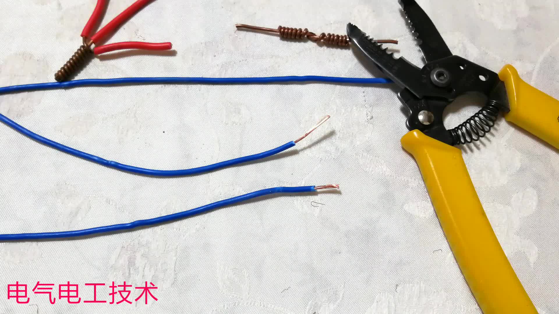 偷師2年才到手的技術(shù)，難怪老電工做的電線接頭，用30年也不漏電
