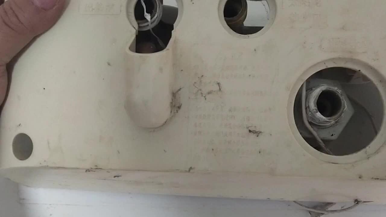 海爾電熱水器安裝方法 一把電鉆一個扳手就輕松搞定了#硬聲創作季 