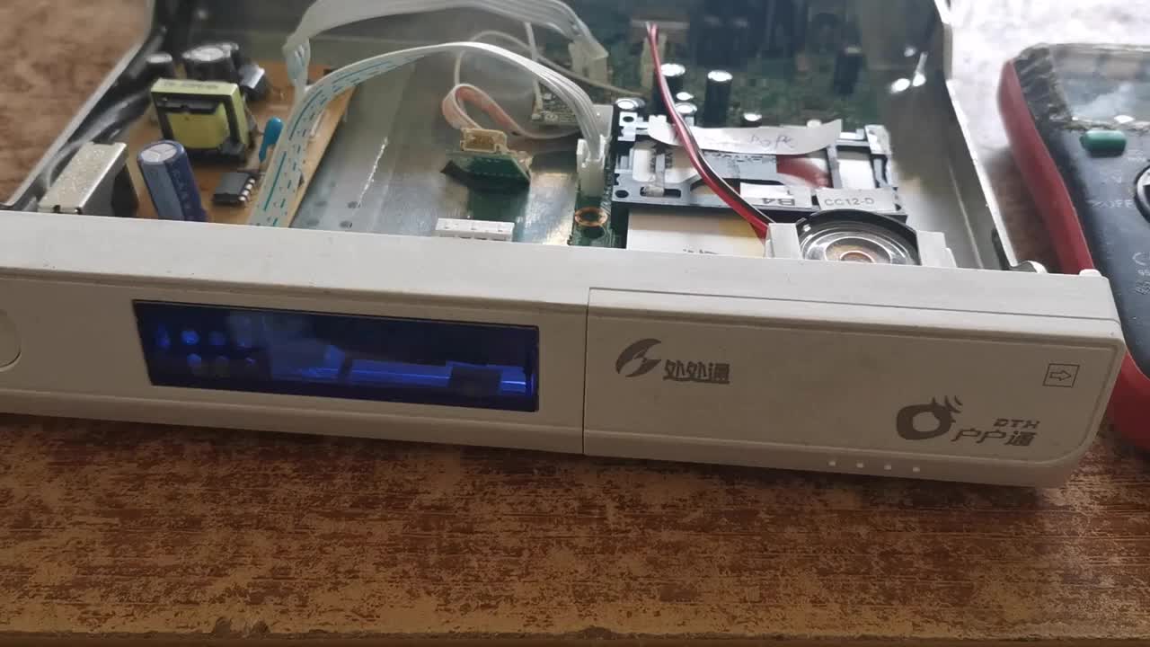 今天幫一個70多歲的老太爺修這個戶戶通，維修的50元，應該收嗎？#硬聲創(chuàng)作季 