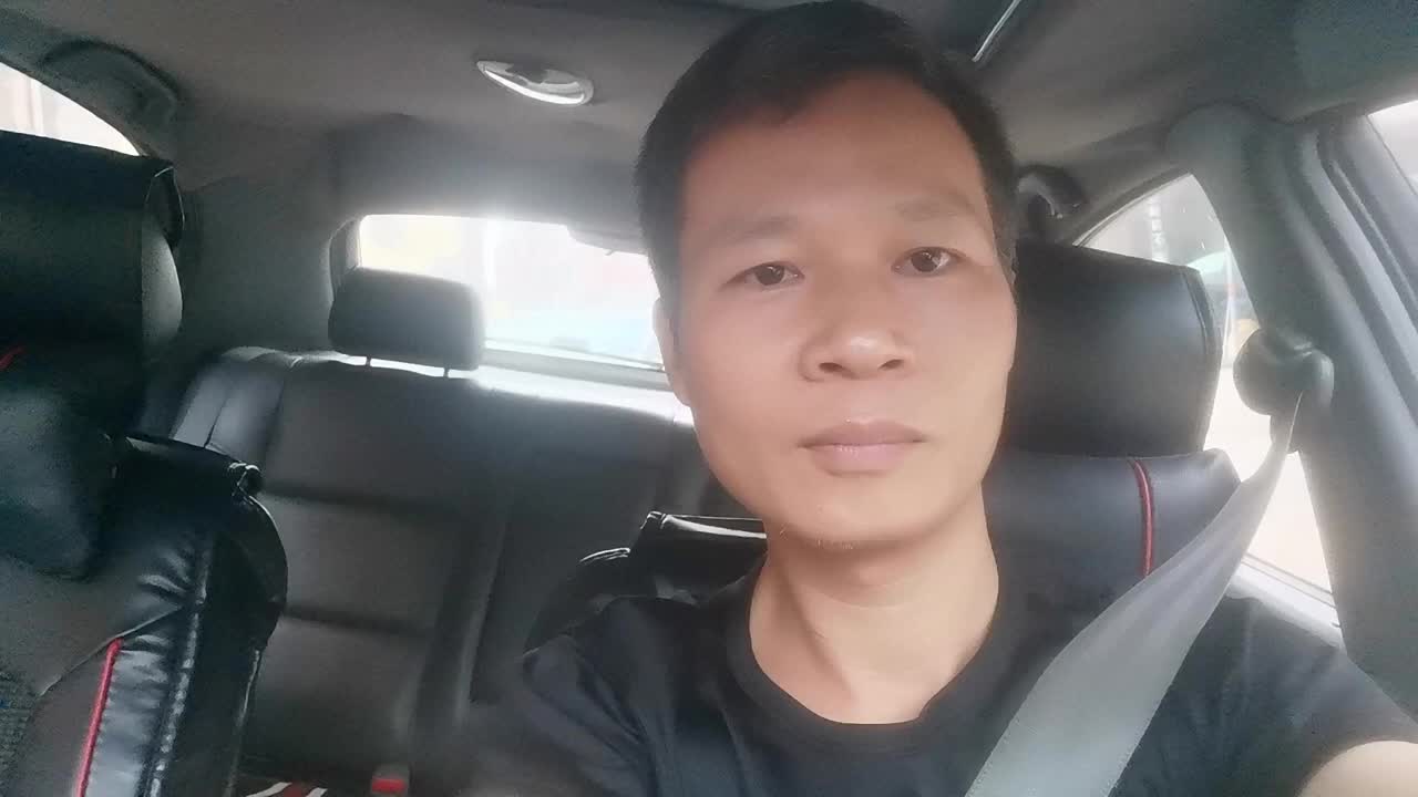 今天和大家一起上門修這個(gè)吹風(fēng)扇風(fēng)的空調(diào)，我們帶著師傅，走了。#硬聲創(chuàng)作季 