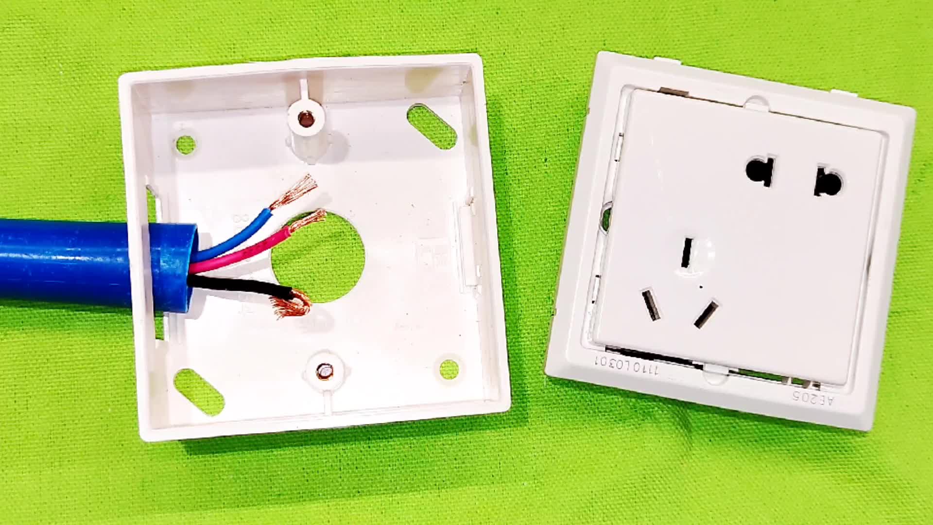 線盒里的電線太短了，拿都拿不住還怎么接插座？教你2招完美接線#硬聲創作季 