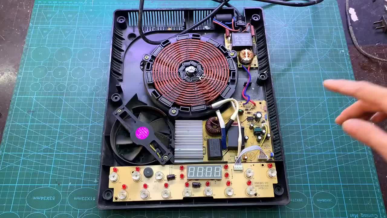 电磁炉不加热，大部分都是这个元件坏了，不用检查换上就能修好#硬声创作季 