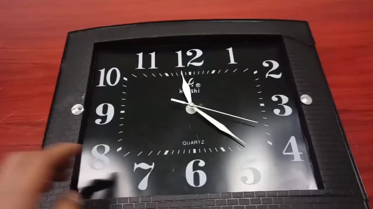鐘不走或走字不準(zhǔn)千萬別再扔了，師傅教你一招，不花一分錢就修好#硬聲創(chuàng)作季 