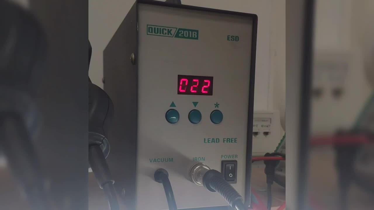 如那些突然損壞的機器一樣，電動吸錫器昨天還好的今天早上卻壞了#硬聲創作季 