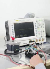 單路直流無刷電機控制器驅動器是電流檢測。# 驅動器# 無刷電機驅動器

