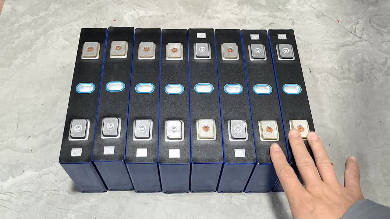 足容不虛標！做一組24v100ah磷酸鐵鋰電池，安全可靠就是有點重！#硬聲創作季 