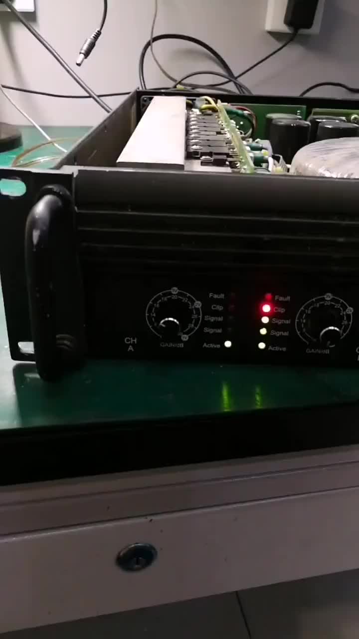 維修一臺西馬克功放機燒了一個聲道故障正在維修中#硬聲創作季 