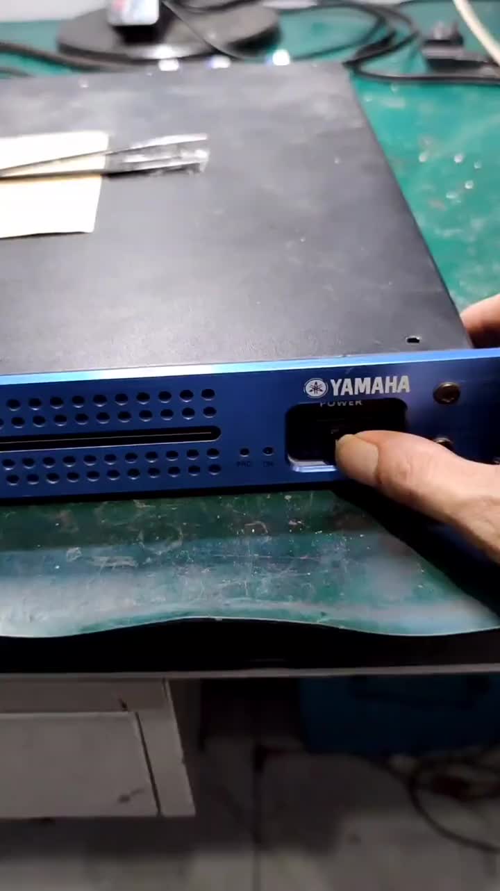 維修一臺山寨雅馬哈數字功放機開機無聲故障居然是電源的一個瓷片電容壞了#功放維修 #音響設備 ##硬聲創作季 