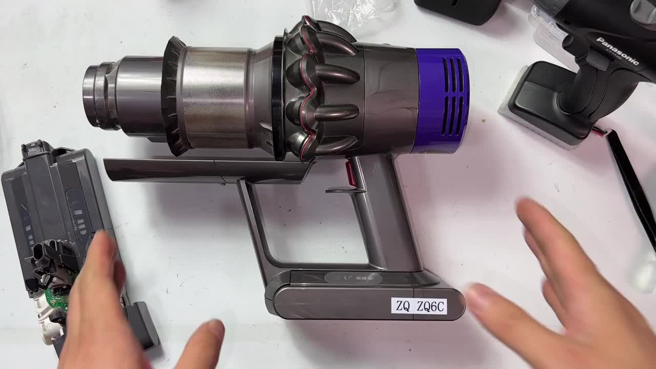 又遇到一個被第三方電池坑慘的戴森吸塵器，寄過來維修多花冤枉錢#硬聲創作季 