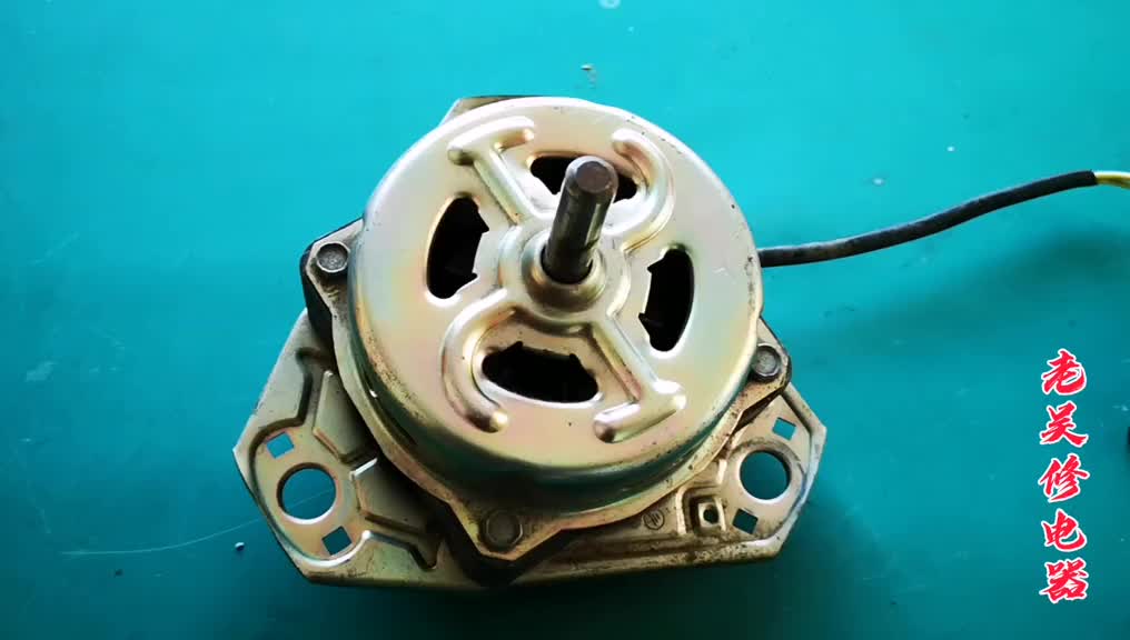 #硬聲創(chuàng)作季   洗滌電機(jī)軸抱死，小伙用這種方法，不用換零件就修好了