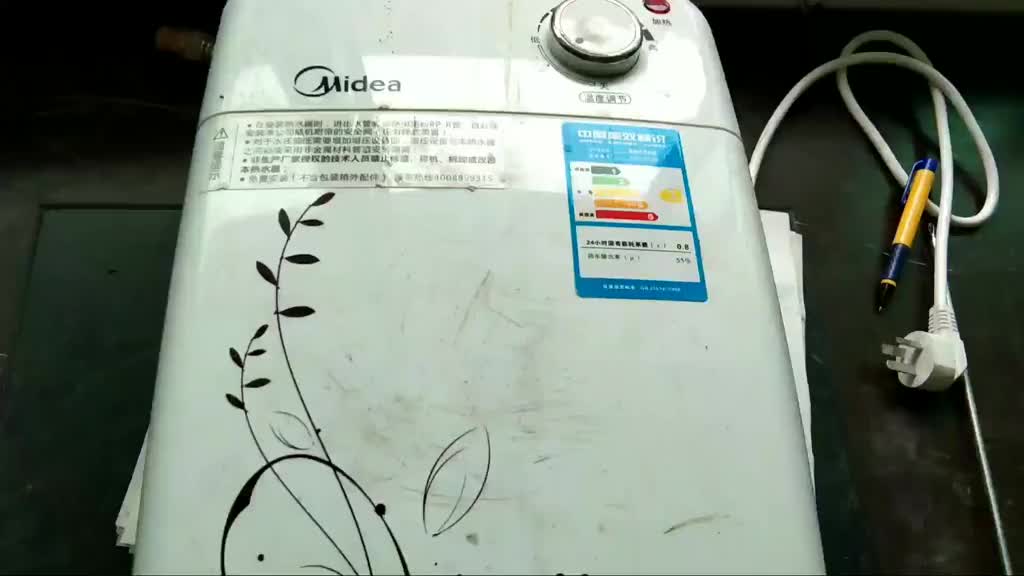 #硬聲創作季   美的熱水器不通電，打開蓋一看就找到了問題，這次太省事了
