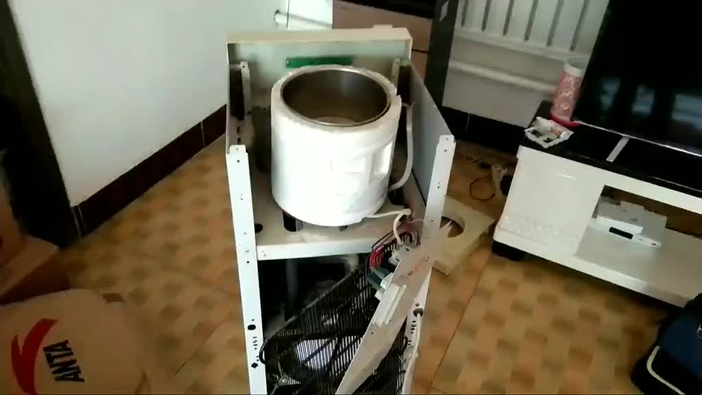 #硬聲創作季   今天收個大活，修個飲水機，客戶還送盒武夷山紅茶。