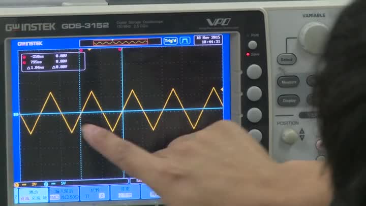 电路：演示视频—示波器和信号源的使用周巍(3)#电路知识 