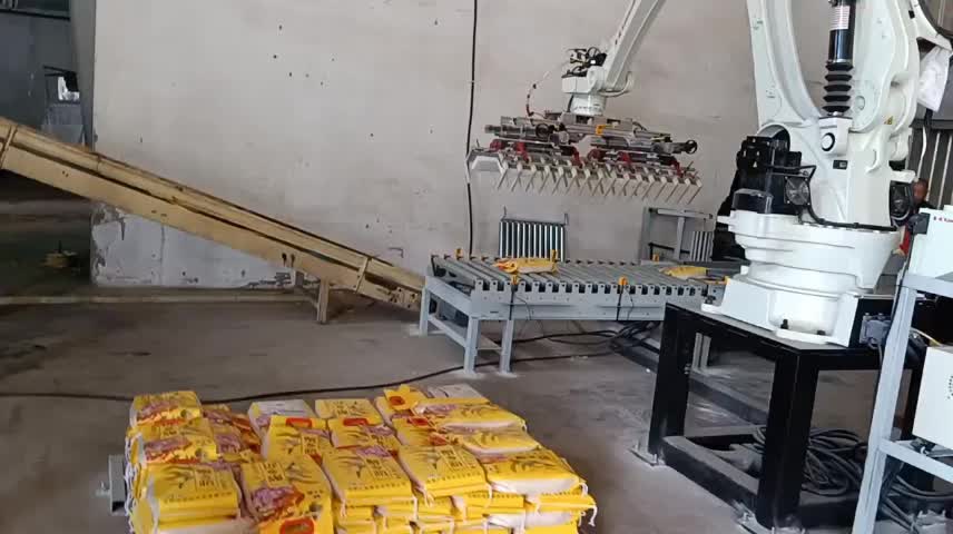 袋料機器人碼垛機和高位碼垛機有什么區別 山東本森智能裝備