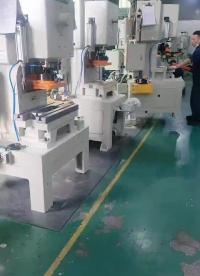 就算上班上到傻，也要攢錢買寶馬。#電子元器件 #精密機械零件加工? 