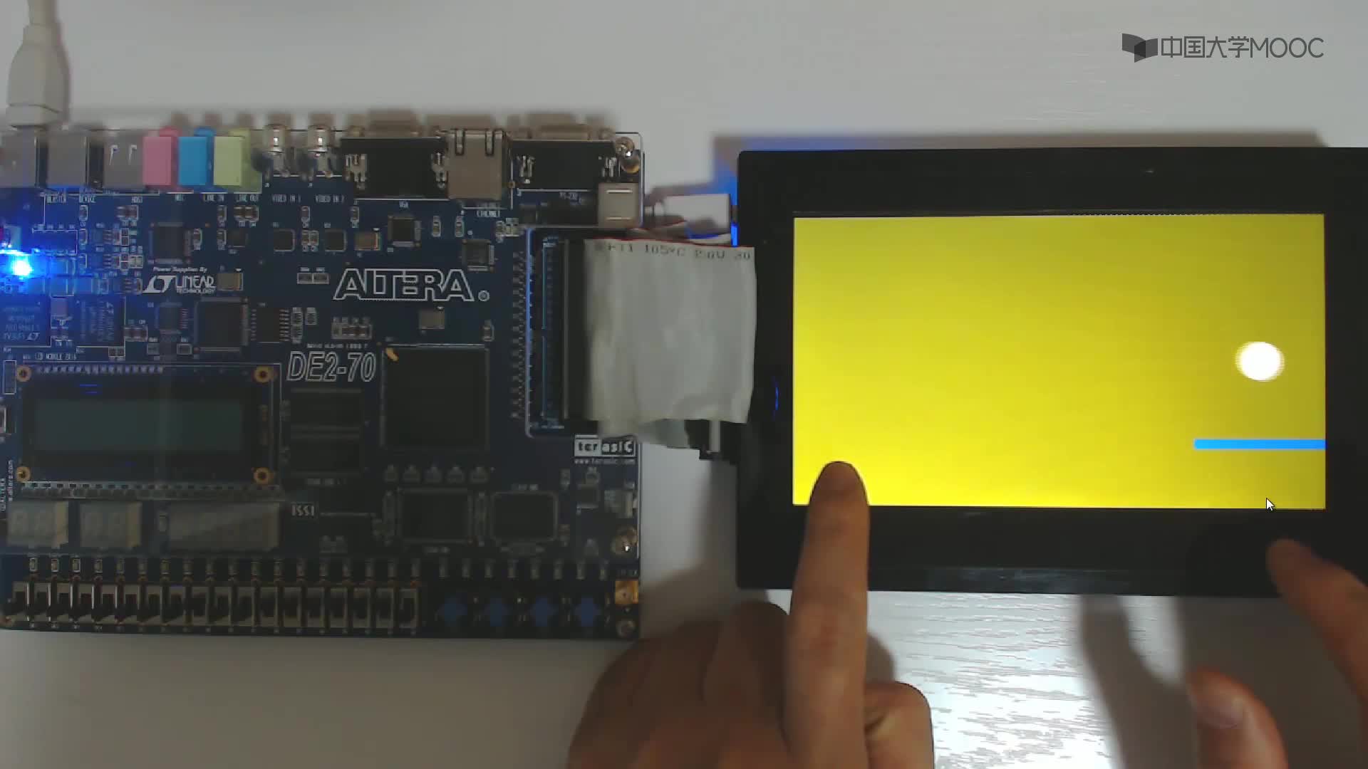 EDA技术与实验：FPGA实现触摸屏弹球游戏设计03一综合实验三(2)#EDA技术 