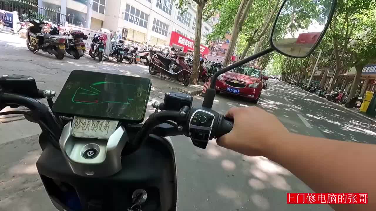 修電腦小哥上門(mén)換主板CPU手工費(fèi)100元到現(xiàn)場(chǎng)一看頭大了這也太難了#硬聲創(chuàng)作季 