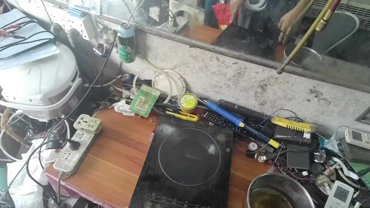 美的電磁爐不加熱，按鍵正常。有嘀嘀聲好像掛不上擋。維修真簡單#硬聲創作季 