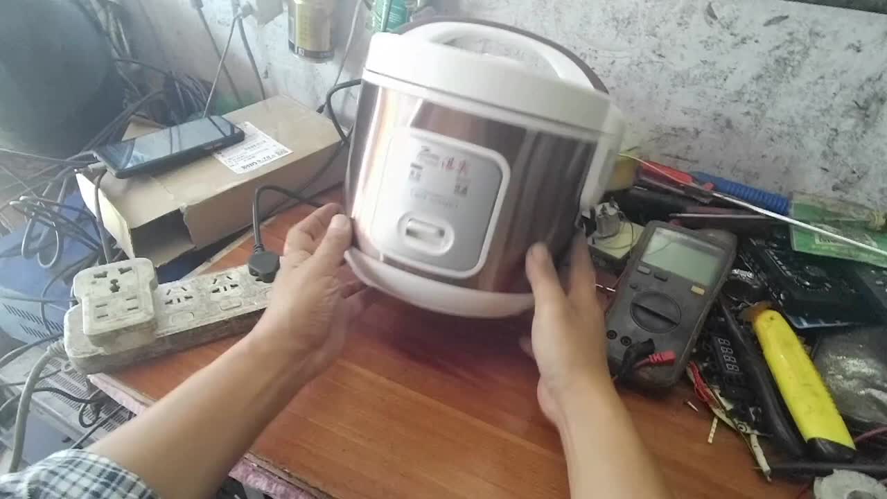 老式電飯煲不通電的維修，原理明了，一下疏忽，走了點彎路。#硬聲創(chuàng)作季 
