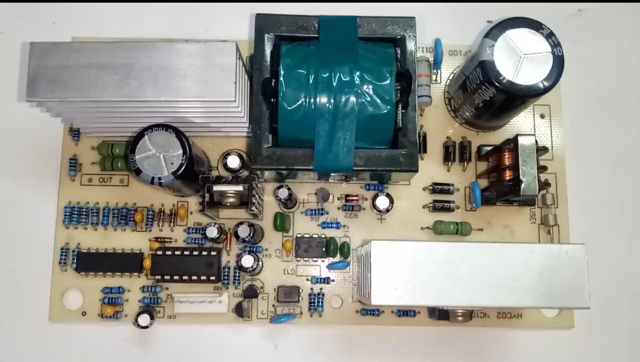 有朋友說可以跟我們的充電器切磋了，我把11年功能曬下先#硬聲創作季 