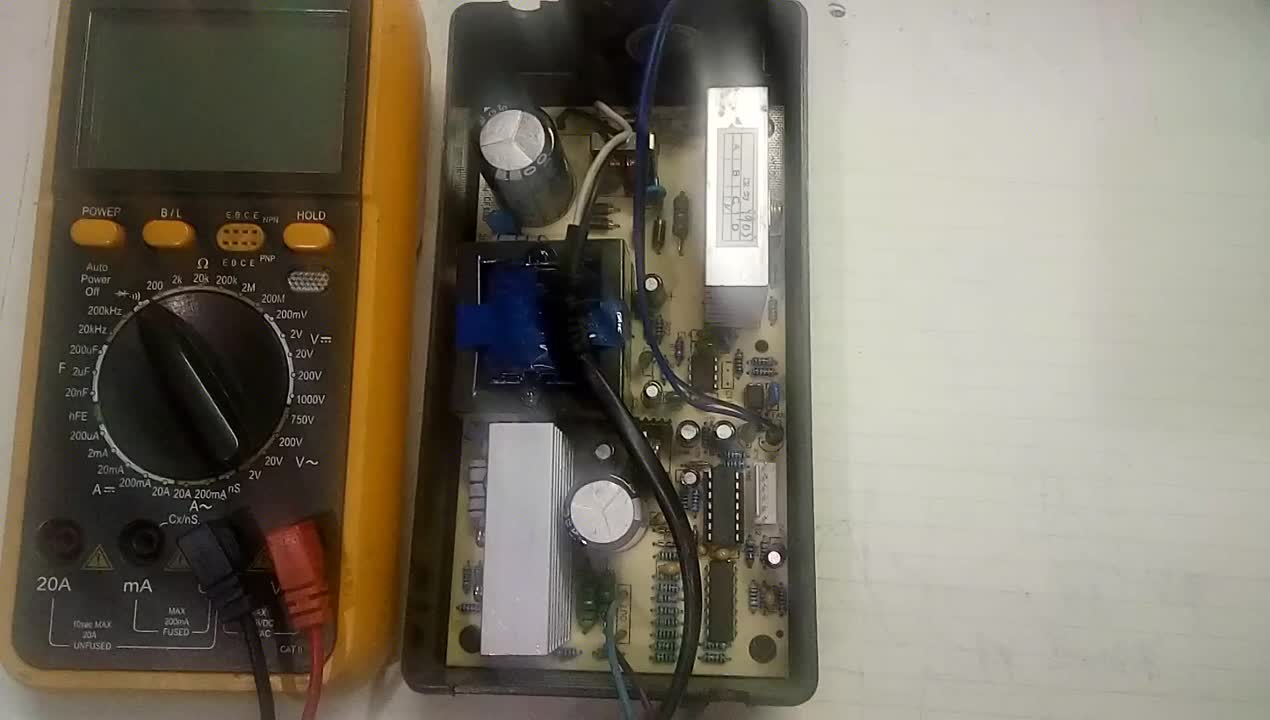 充電器檢修38 通電后試充時才知道故障可能是由于風扇散熱不行#硬聲創作季 