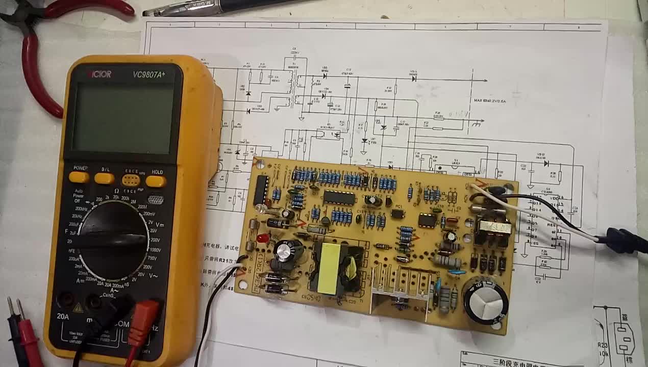 36V铅酸充电器改成网友指定锂电充电器实例，输出40V，计算不难#硬声创作季 