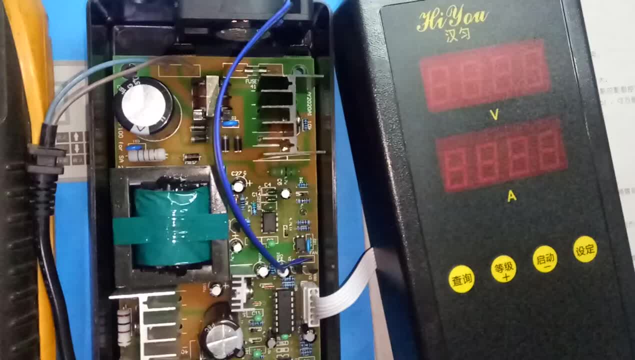 有些用戶，上午拿到充電器，下午就改是面目全非，真的沒問題？#硬聲創作季 