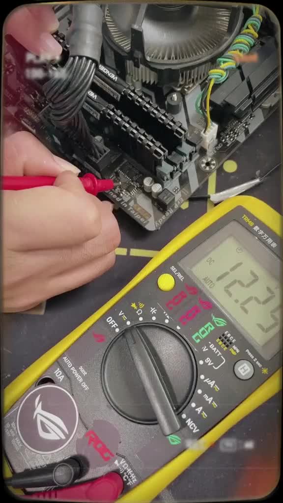#時光穿梭機 一年又一年，每天都在維修的道路上，路上還有這么多朋友支持我、鼓勵我#電腦維修 #硬聲創作季 