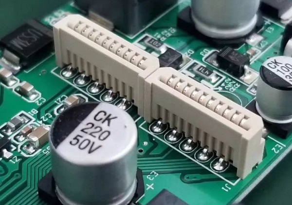 激光焊錫：插件孔的大小對(duì)PCB電路板的影響