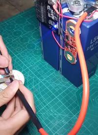 #硬聲創作季 用兩個3000F的超級電容，制作一個鋰電池點焊機，效果比買的還好 #手工diy #手工制作 #D