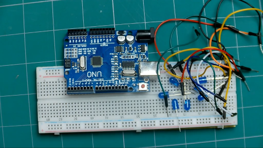 第37期《Arduino入门》三叉戟 07：七星流水灯