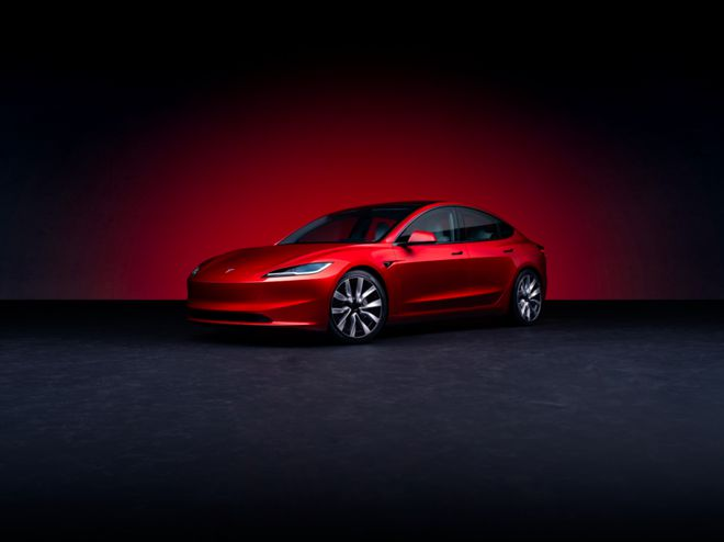特斯拉新款Model 3发布，起售价涨至25.99万元！有网友表示：可以再等等！