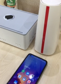 XSpirit2 WIFI測速對標測試，前為對標CPE，后為XS2，同一網絡接入口