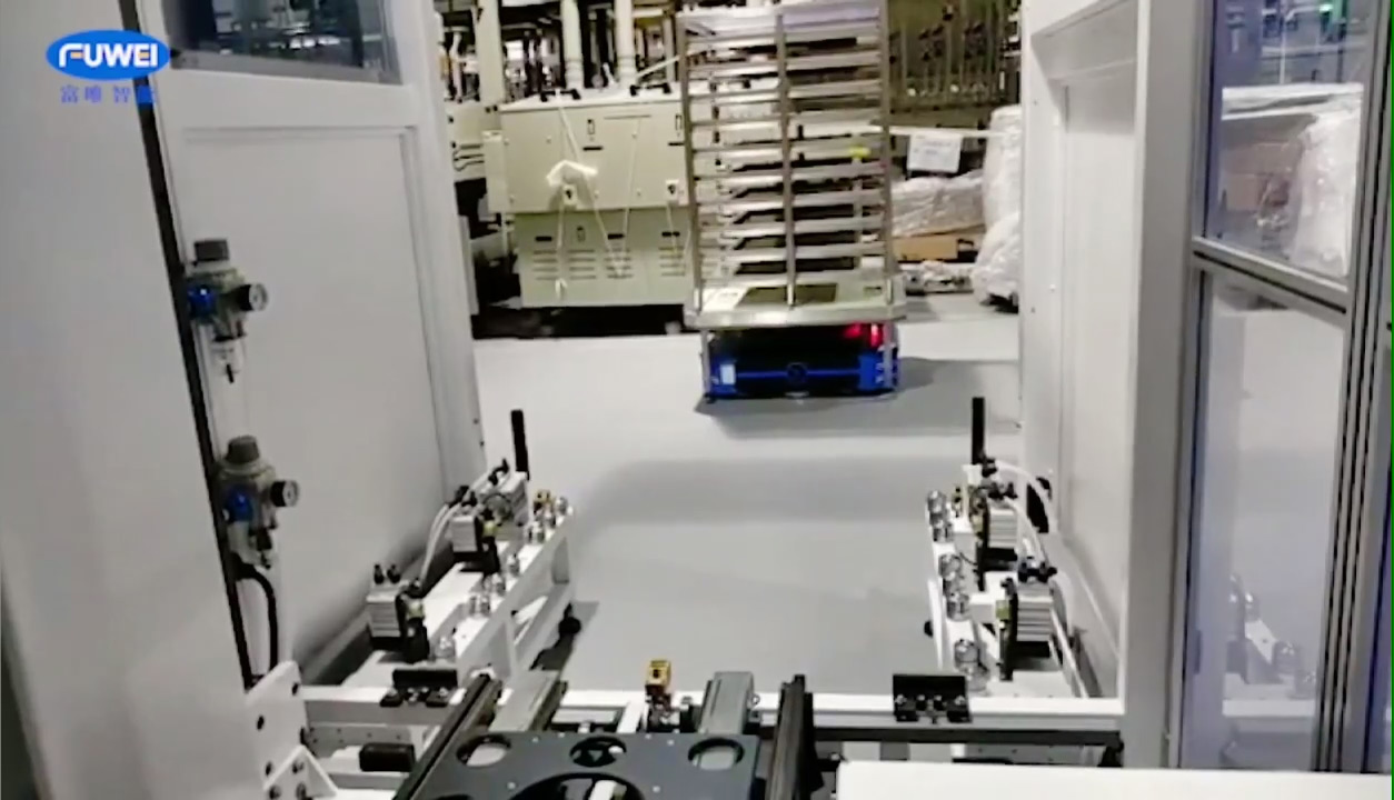 小巧智能的顶升搬运机器人，高效搬运解决方案 #移动机器人 #工业机器人 #搬运机器人 