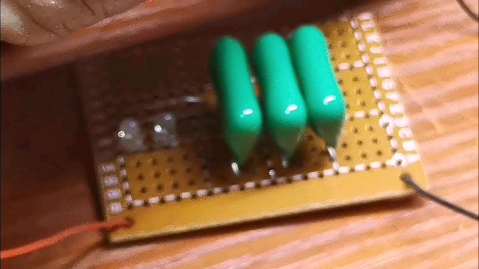 铅酸电池修复板测试