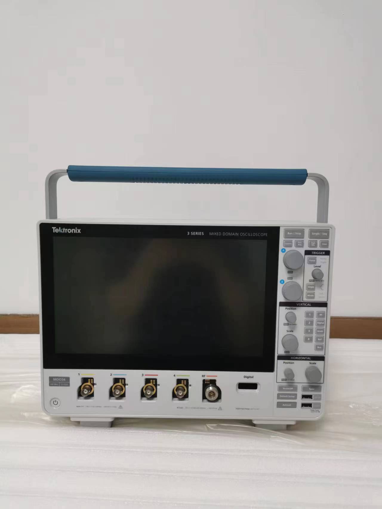 Tektronix<b class='flag-5'>泰</b><b class='flag-5'>克</b><b class='flag-5'>示波器</b><b class='flag-5'>MDO34</b>