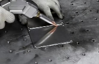 激光焊接機影響焊接質量的要素