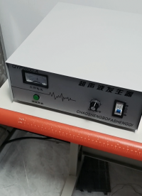 锡纸测试超声波清洗机的工作性能，铝箔纸轻松被击穿均匀呈现。#超声波清洗机 