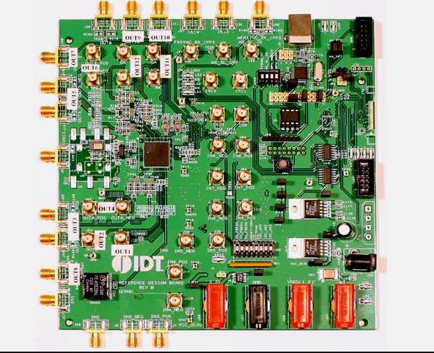 IEEE 1588和<b class='flag-5'>10G</b>/40<b class='flag-5'>G</b>同步<b class='flag-5'>以太网</b>的82P33831同步管理单元评估板数据手册