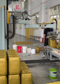 桶裝肥料立柱碼垛機器人生產線